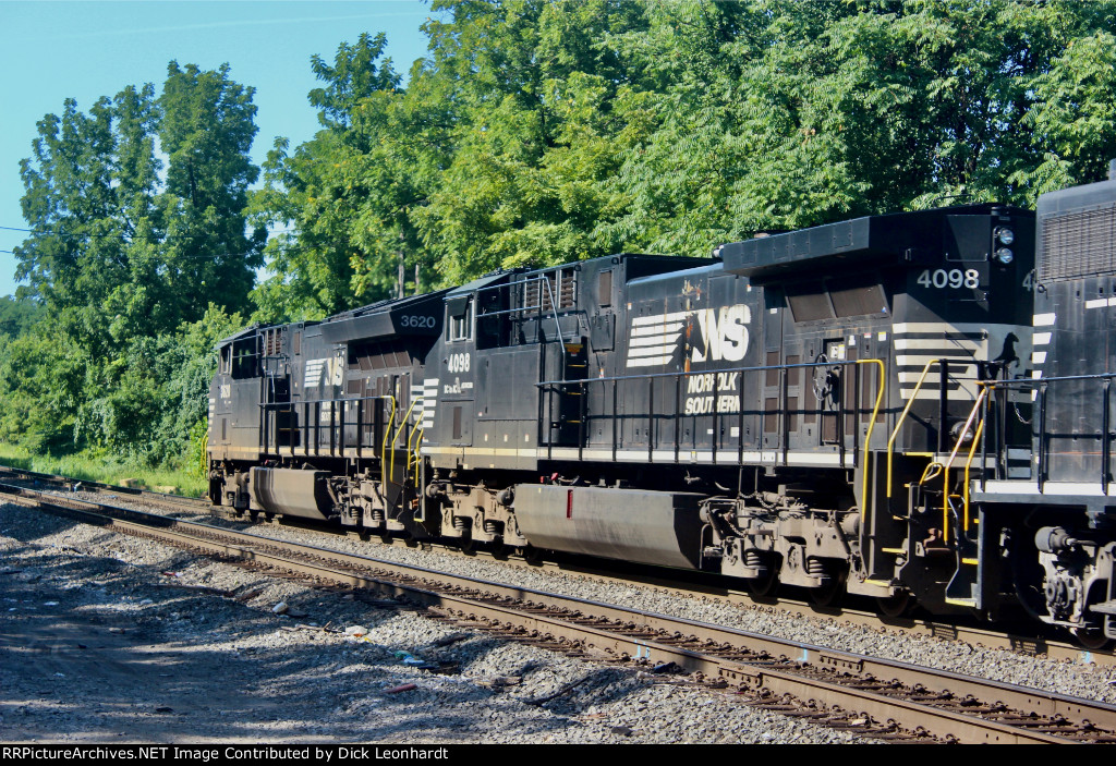 NS 4098 and 1029